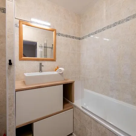 Apartamento Wonderful Triplex 6p - 8min